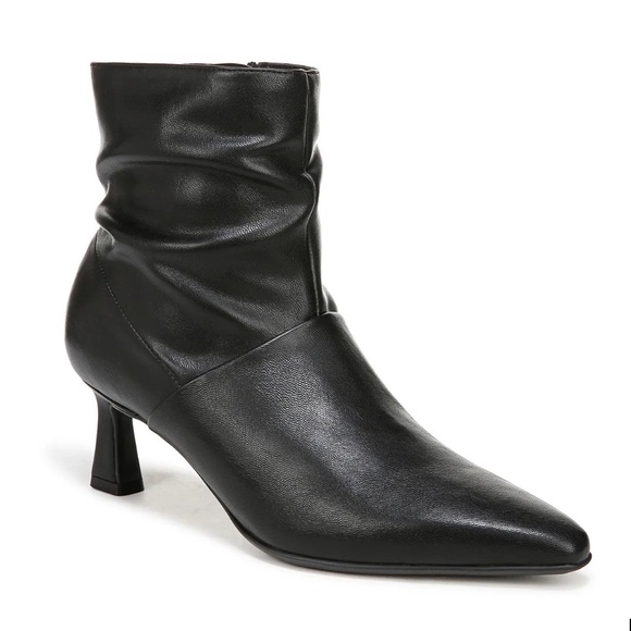 Naturalizer | Tribute Bootie 6.5W - Picture 1 of 3